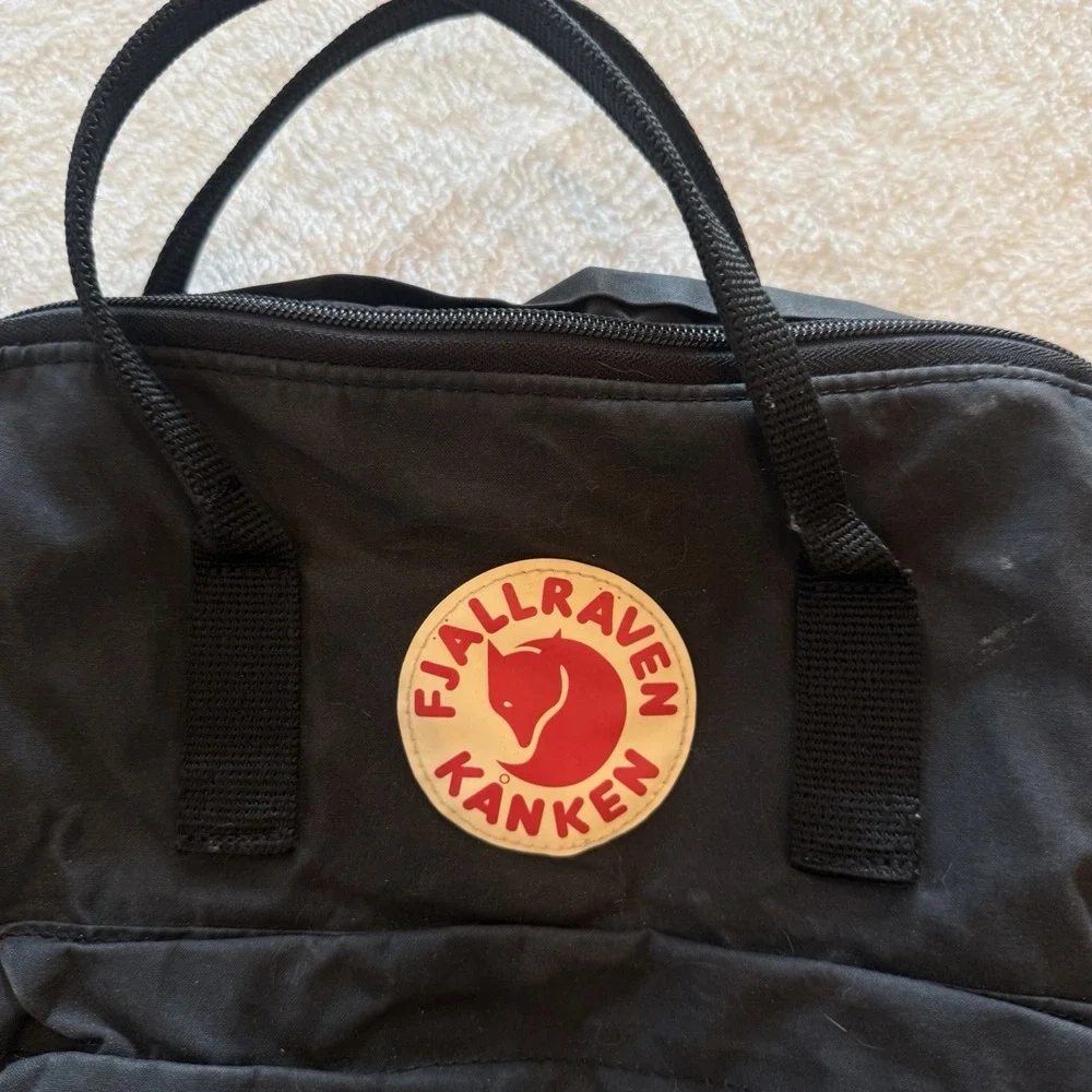 Fjallraven Kanken Backpack Black Tote Bag Travel Casual School Back Pack